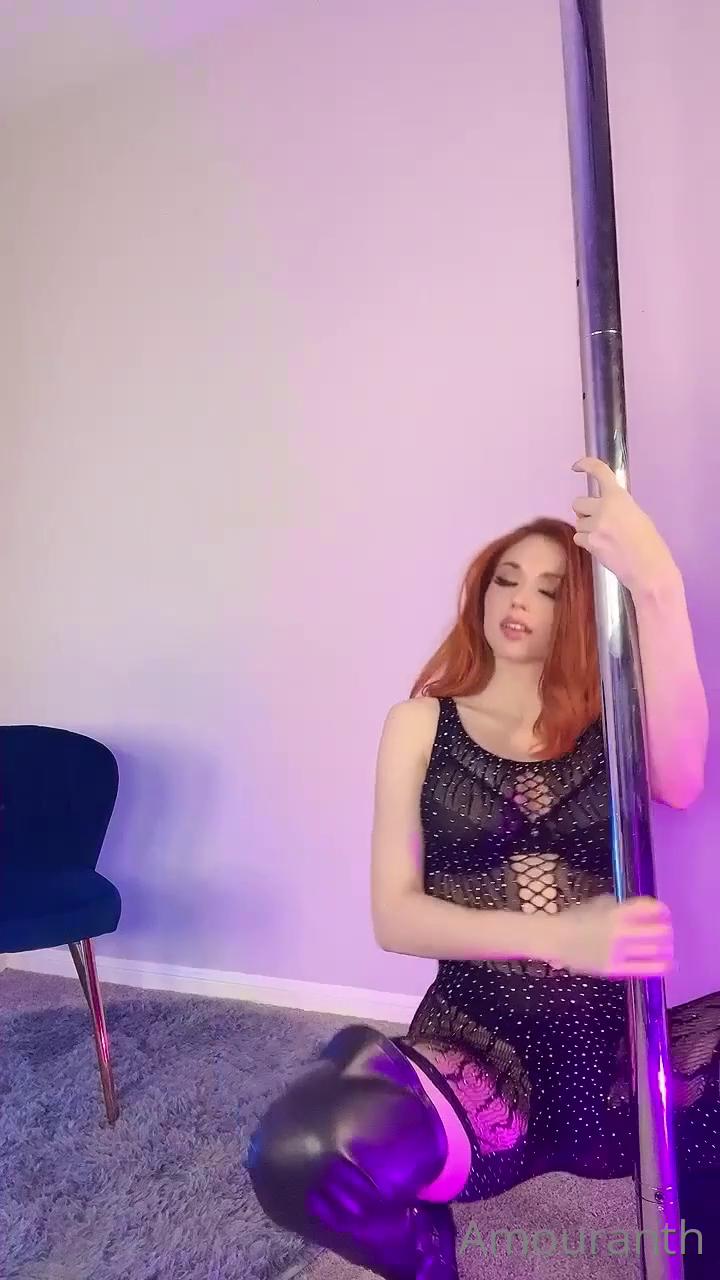 amouranth stripper bbc bg blowjob pov onlyfans video leaked cahaay influencers gonewild