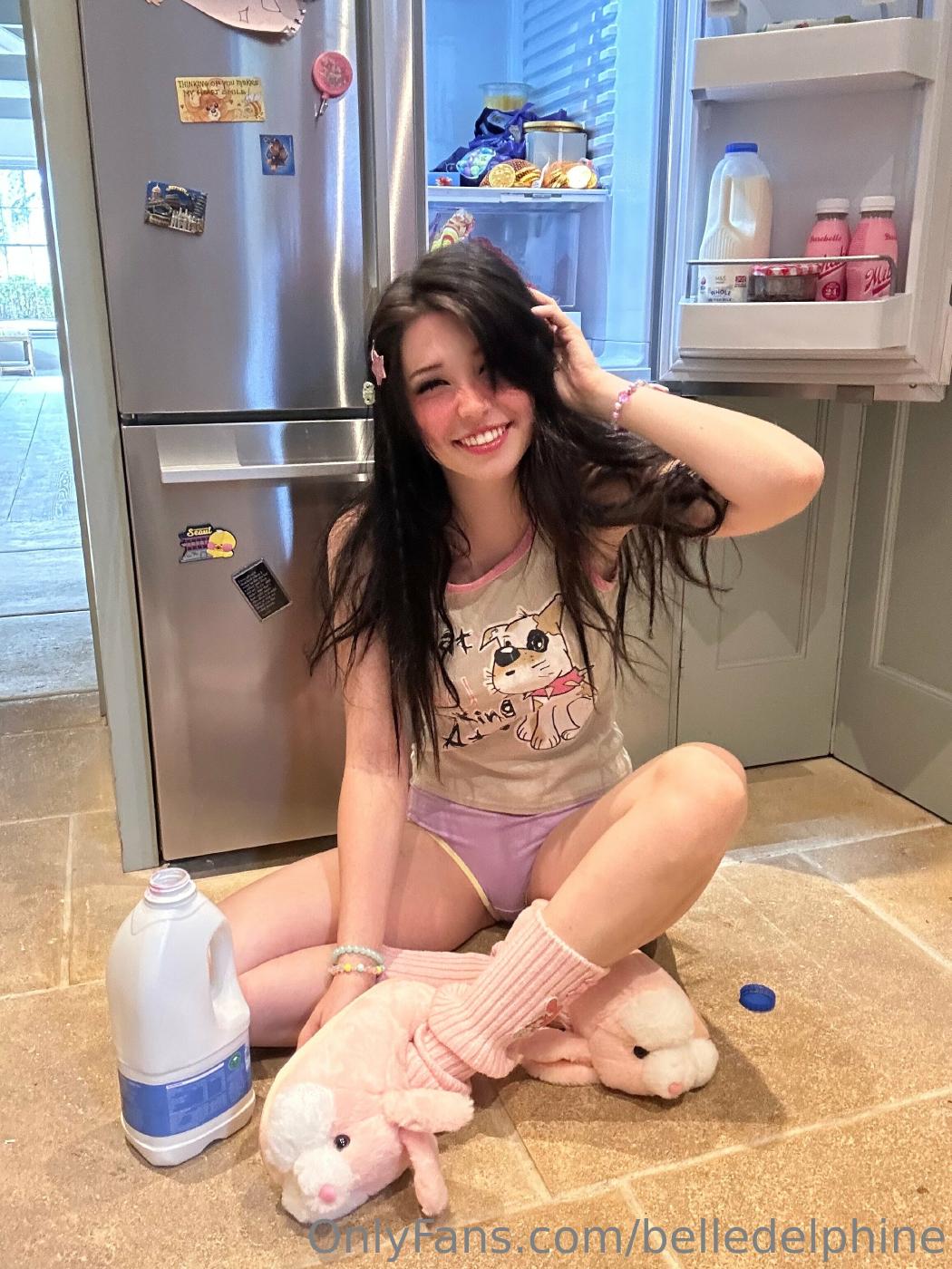 belle delphine first post back 2023 onlyfans set leaked zgckzb influencers gonewild