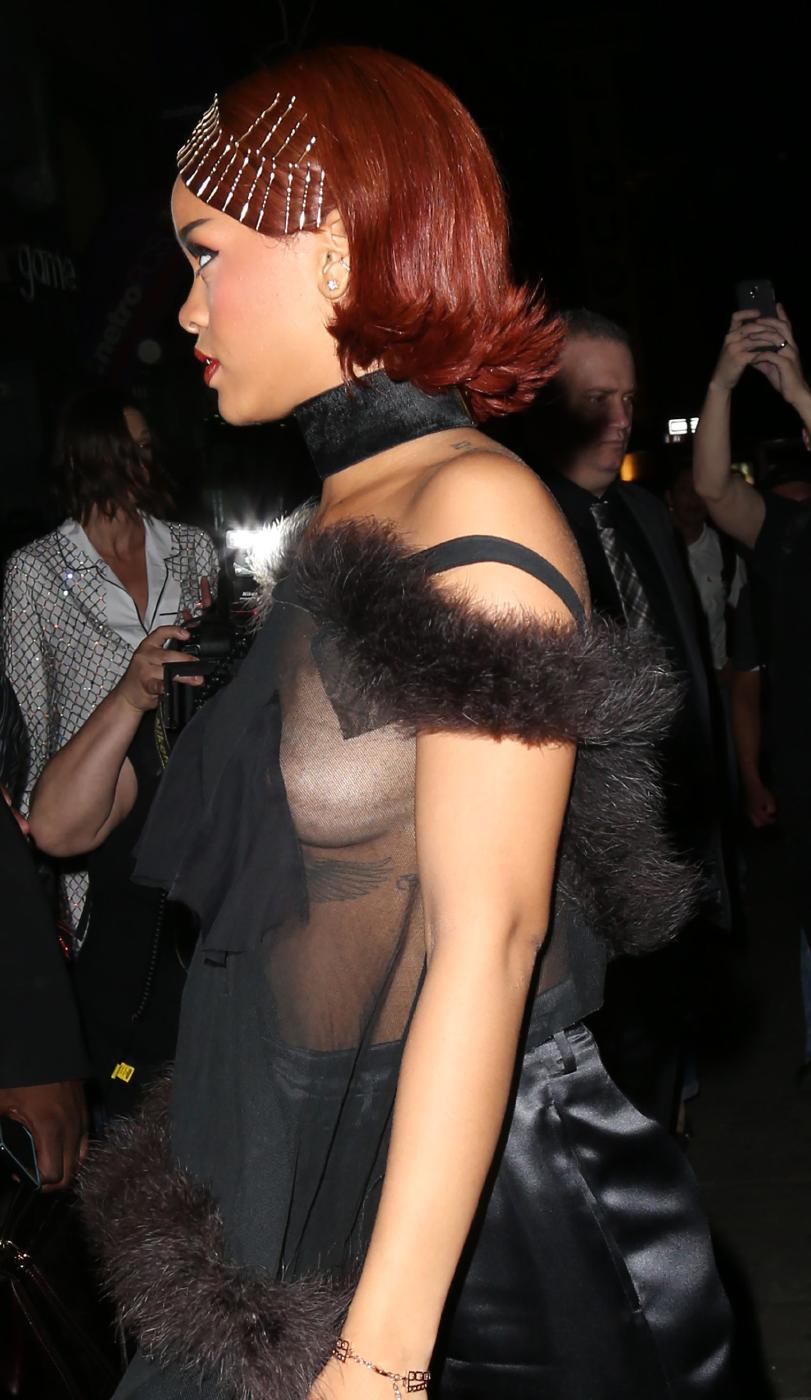 rihanna candid see through nipple slip photos leaked wwpicm influencers gonewild