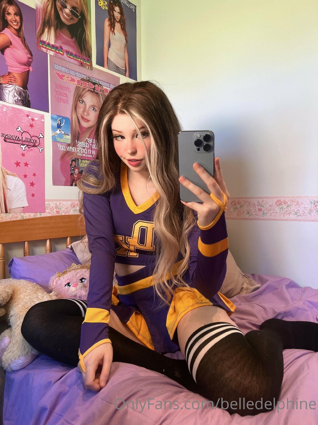 belle delphine cheerleader outfit onlyfans set leaked jqumae influencers gonewild