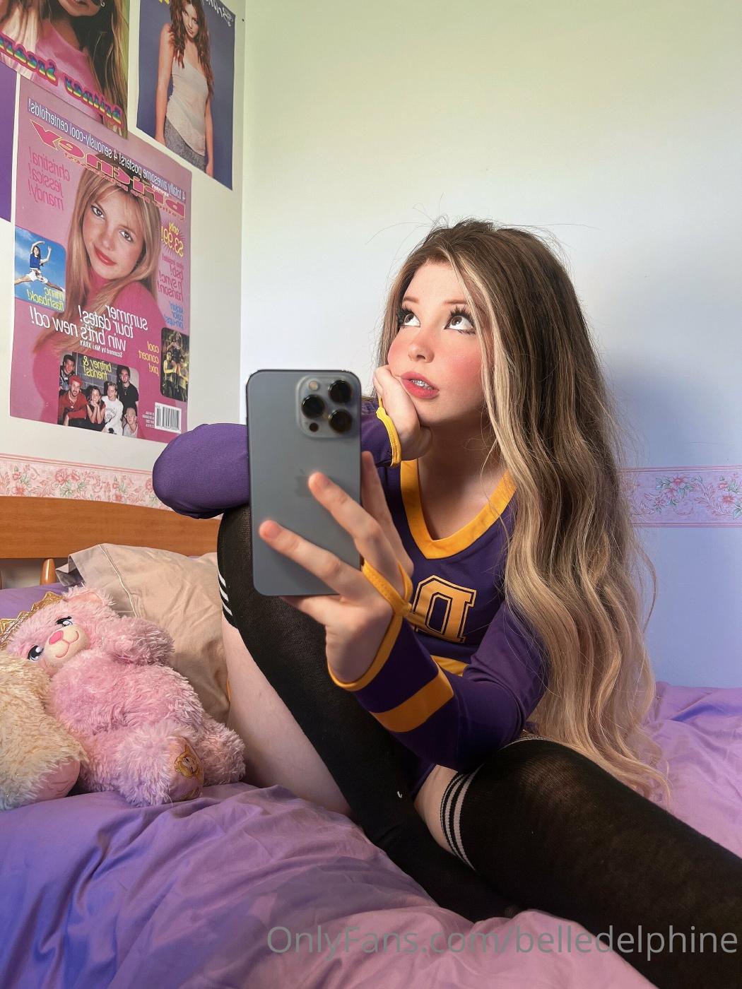belle delphine cheerleader outfit onlyfans set leaked weizif influencers gonewild