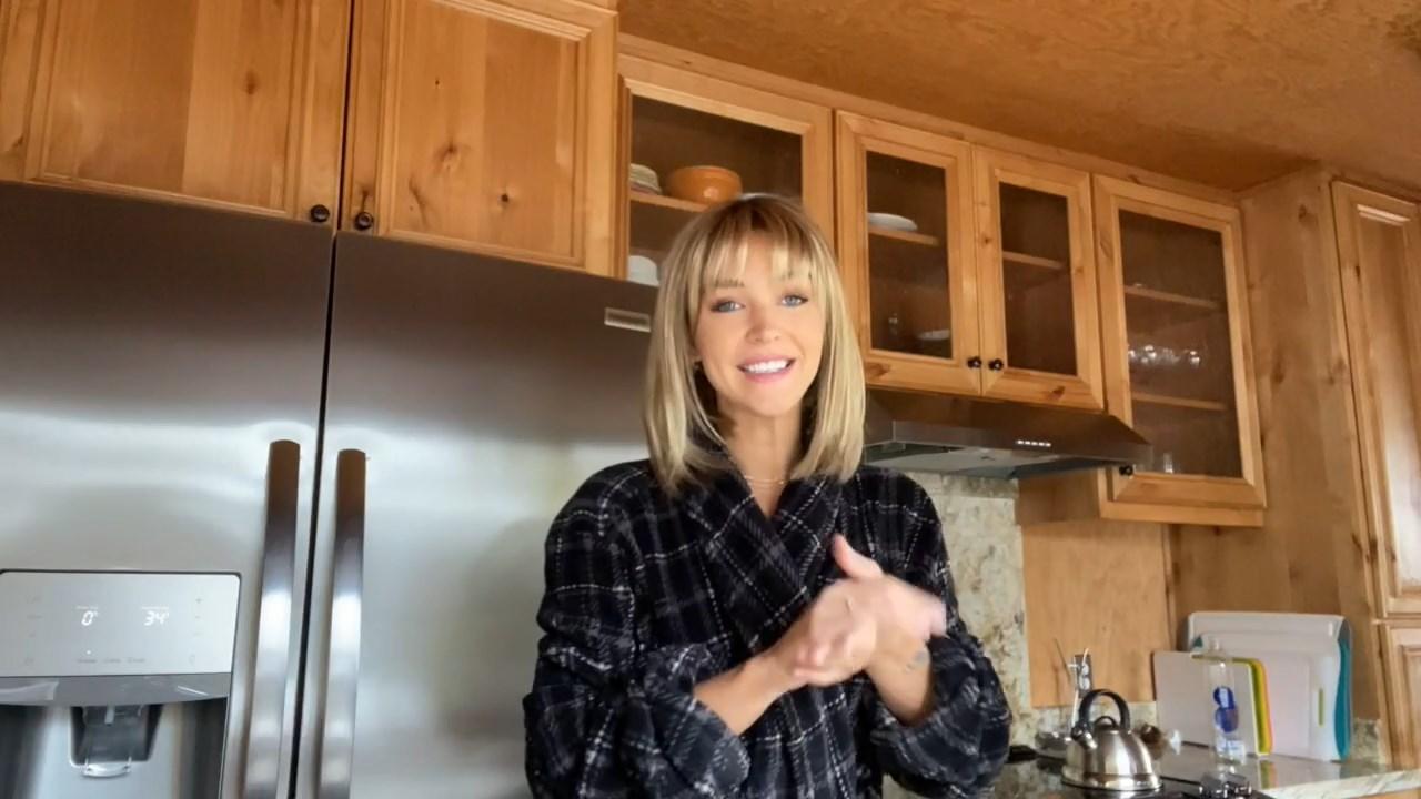 rachel cook nude modeling bts patreon video leaked tavemf influencers gonewild