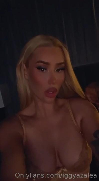 iggy azalea lingerie selfie tease video leaked aptbfr 1 influencers gonewild