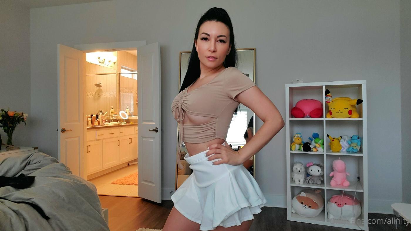 alinity sexy skirt dancing onlyfans video leaked toavym influencers gonewild