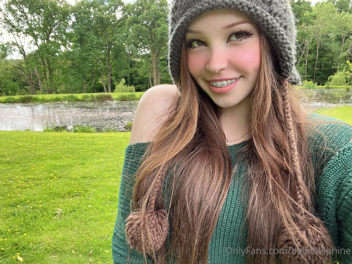 belle delphine pub lunch onlyfans set leaked gsknnu influencers gonewild