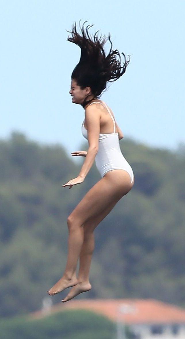 selena_gomez_see-through_one-piece_set_leaked-jcwzbb-influencers-gonewild selena gomez see through one piece set leaked jcwzbb influencers gonewild