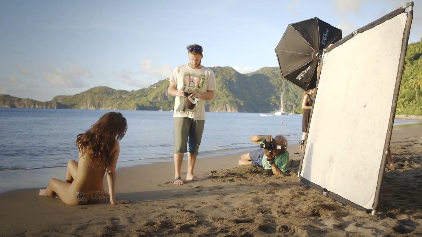 emily ratajkowski nude body paint photoshoot video leaked ziayzw influencers gonewild