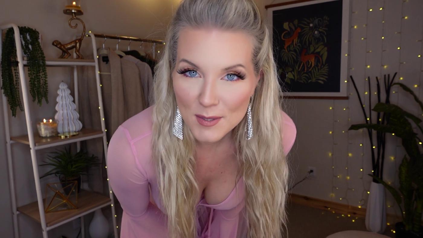 kat wonders 25 days of lingerie 2020 day 22 gthtnu influencers gonewild