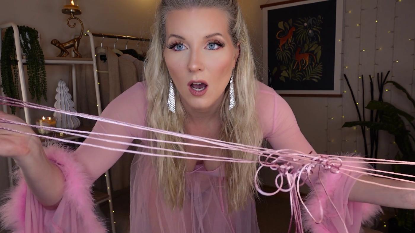 kat wonders 25 days of lingerie 2020 day 22 wcobnh influencers gonewild