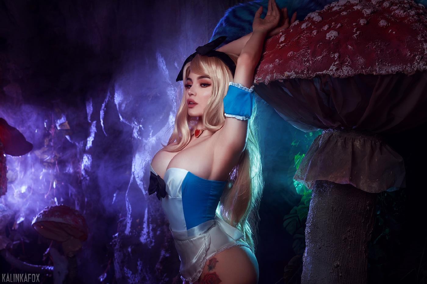 kalinka fox alice in wonderland cosplay video leaked qkidkb influencers gonewild