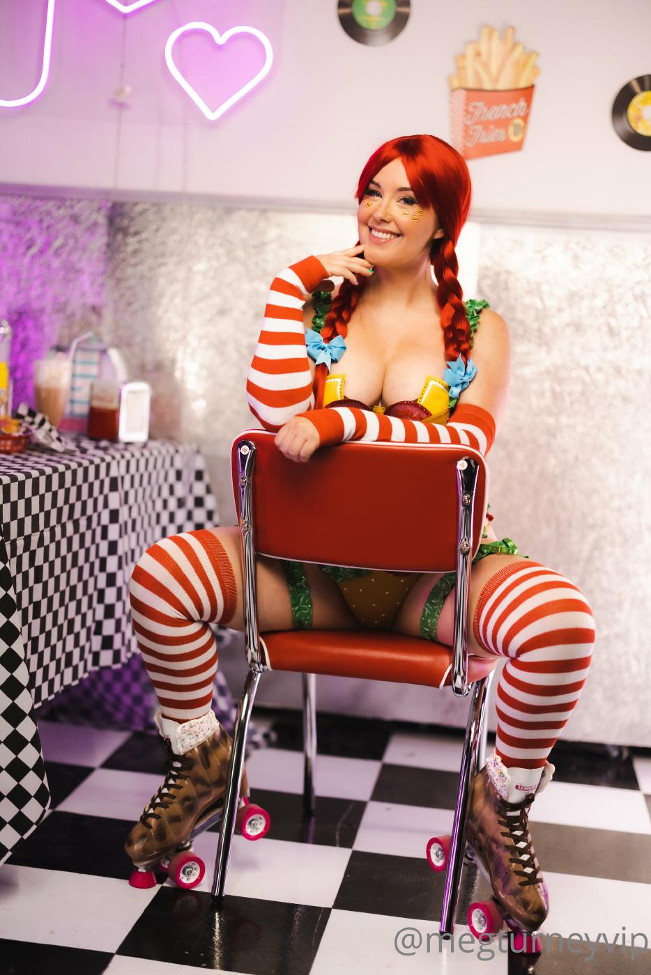 meg turney wanna see these buns onlyfans set leaked jxgkim influencers gonewild